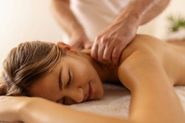 Luxe body massage